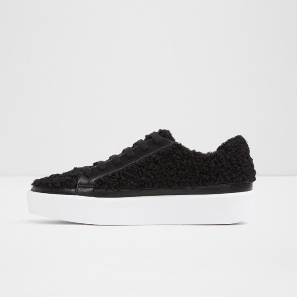 🎉Brand New! 🎉Aldo Oloasen sneaker